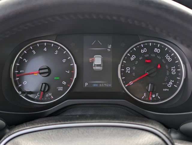 Used 2022 Toyota RAV4 XLE w/ Convenience Package image 18