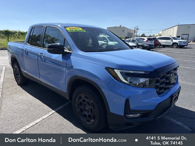 Used 2025 Honda Ridgeline TrailSport+ image 1