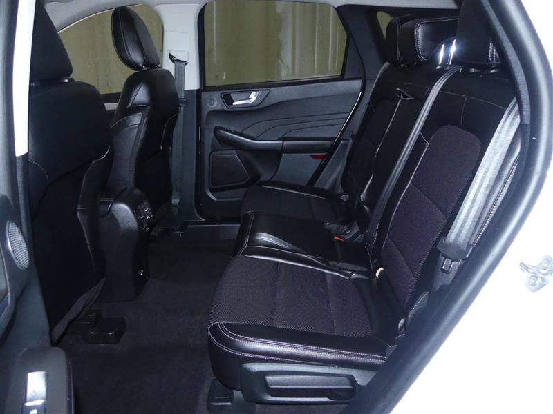 Used 2022 Ford Escape SEL w/ Technology Package FWD image 22