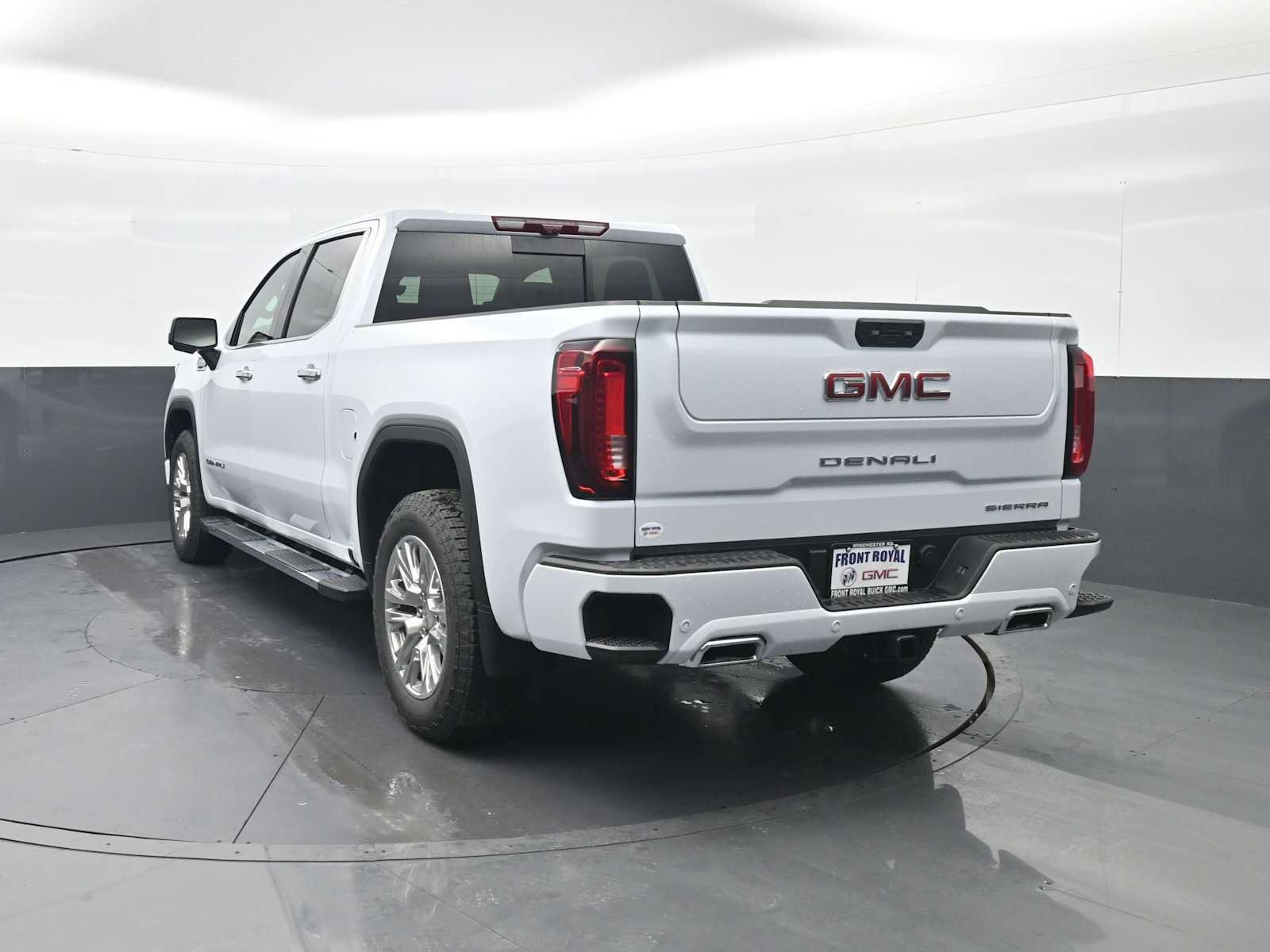 New 2026 GMC Sierra 1500 Denali w/ Technology Package AWD/4WD image 6