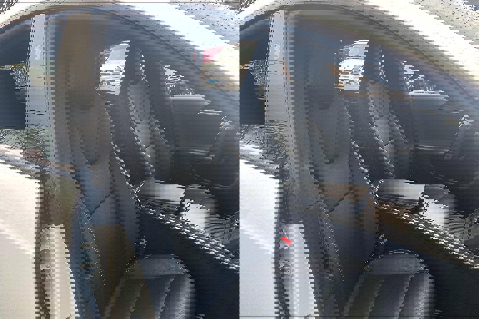 Used 2021 Tesla Model S Plaid image 9