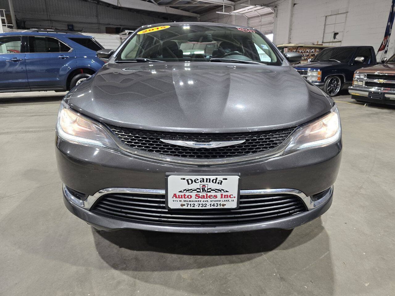 Used 2015 Chrysler 200 Limited w/ Convenience Group FWD image 17