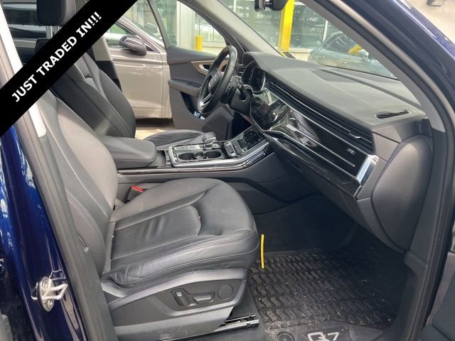 Certified 2022 Audi Q7 2.0T Premium w/ Convenience Package image 9