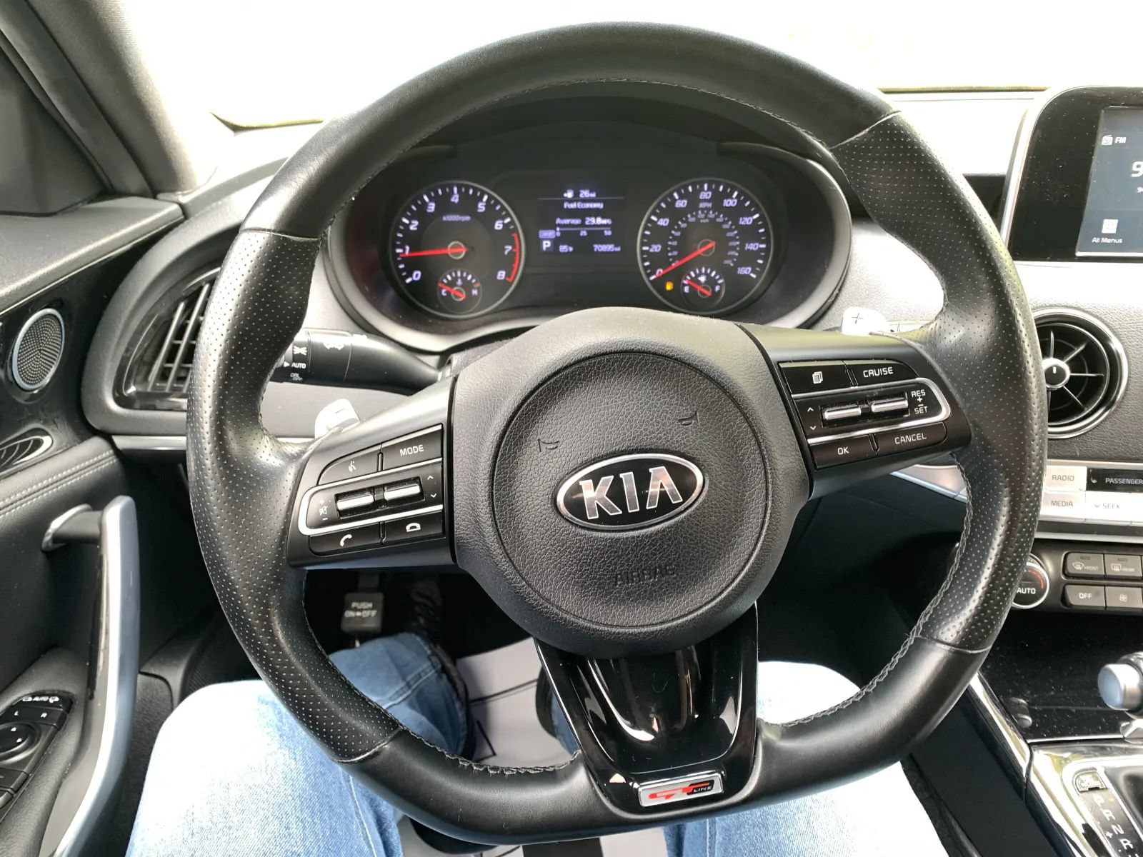 Used 2020 Kia Stinger GT-Line RWD image 12