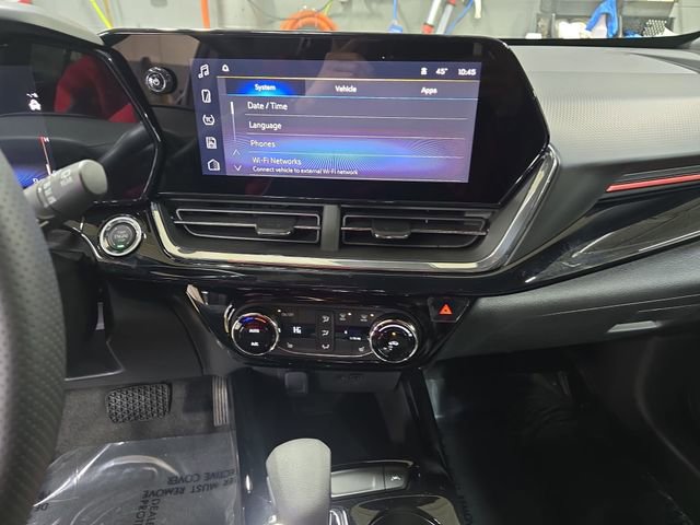 New 2026 Chevrolet Trax RS w/ Driver Confidence Package image 20