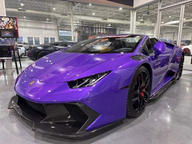Used 2017 Lamborghini Huracan LP 610-4 image 27