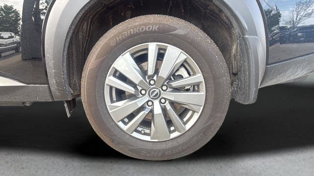 Used 2025 Nissan Pathfinder S AWD/4WD image 30