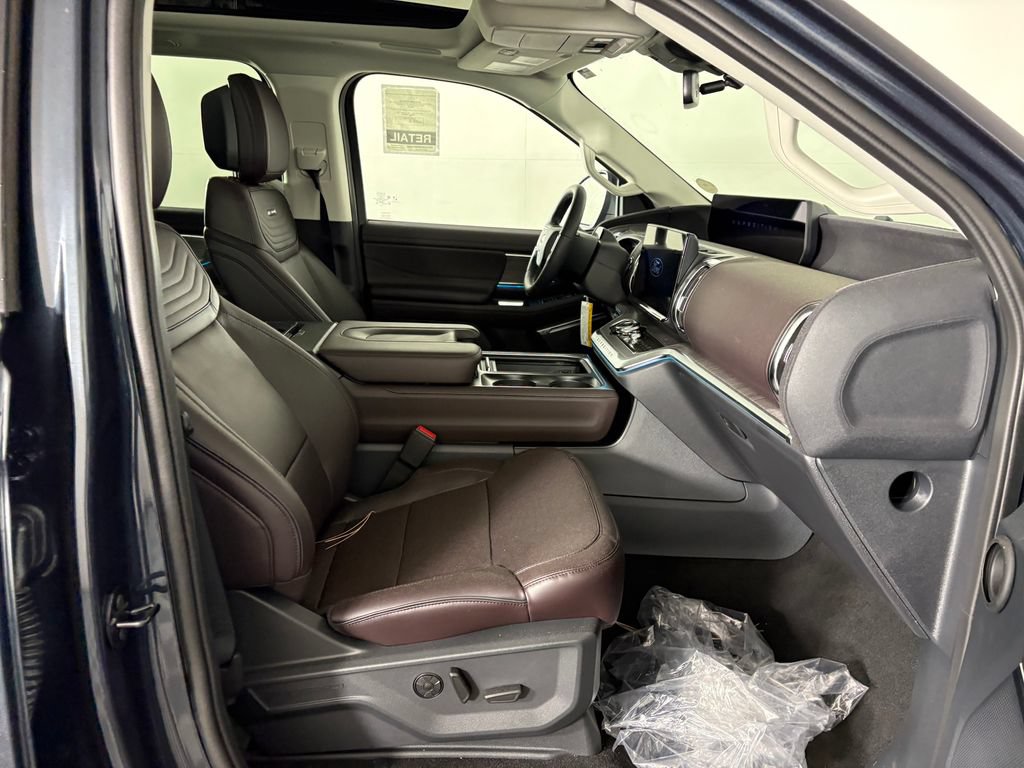 New 2026 Ford Expedition Platinum w/ Platinum Ultimate Package AWD/4WD image 46