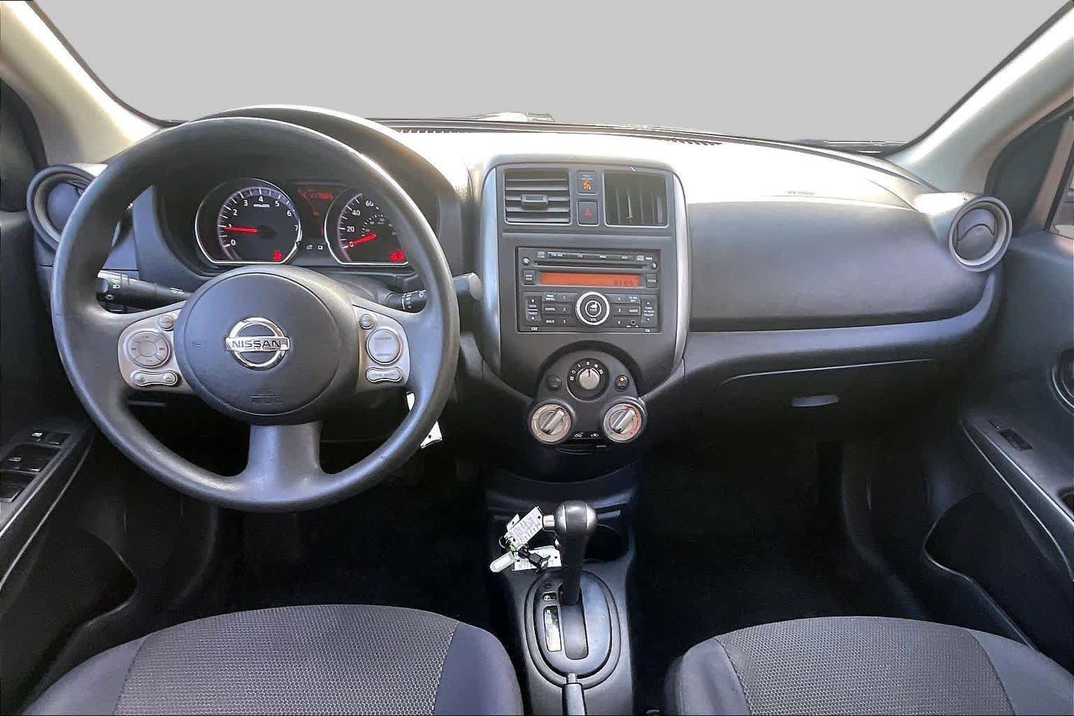 Used 2012 Nissan Versa FWD image 11