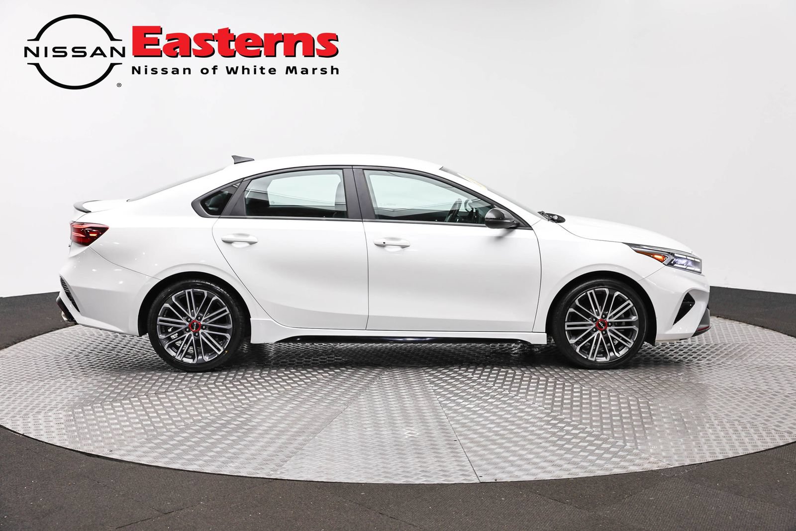 Used 2023 Kia Forte GT FWD image 4