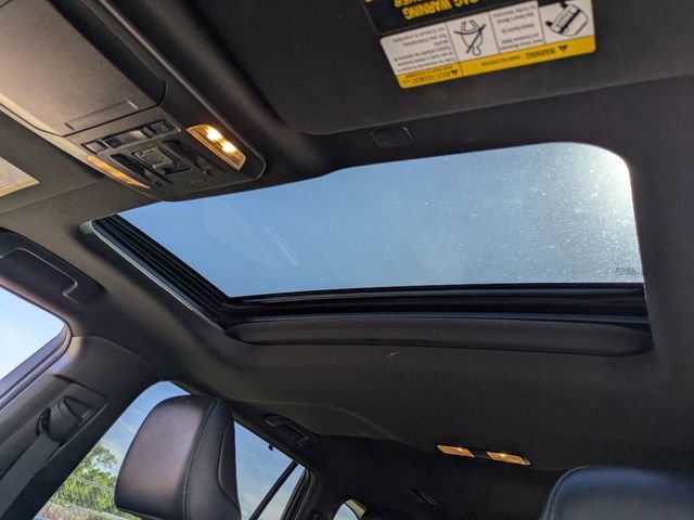 Used 2022 Toyota Highlander XSE FWD image 22