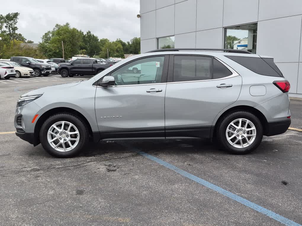 Used 2023 Chevrolet Equinox LT AWD/4WD image 4