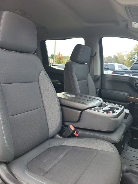 Used 2019 Chevrolet Silverado 1500 LT Trail Boss image 16