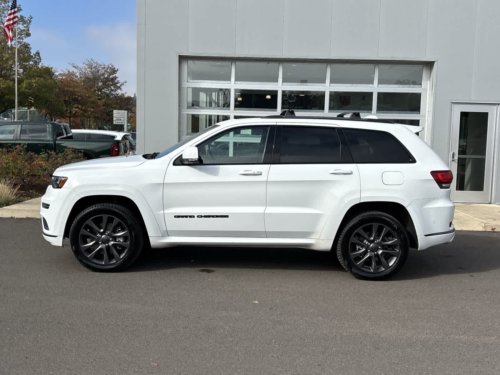 Certified 2019 Jeep Grand Cherokee High Altitude AWD/4WD image 2