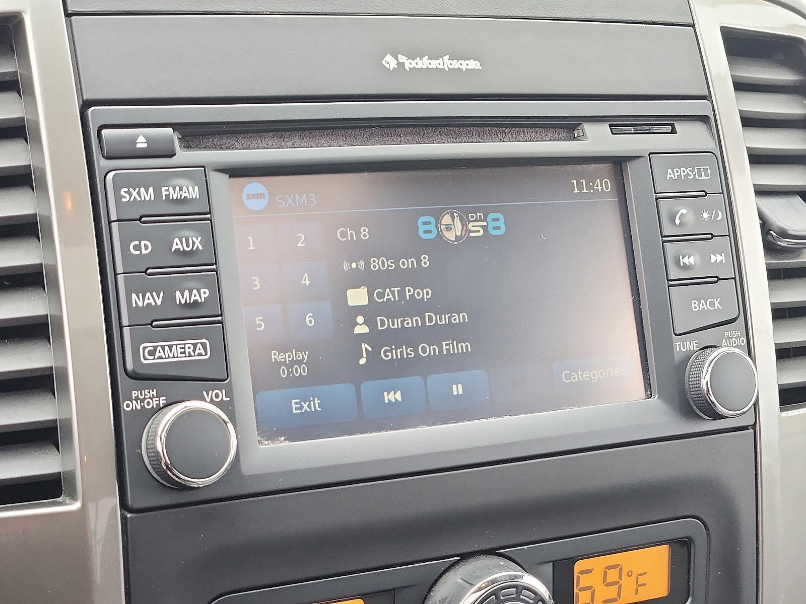 Used 2019 Nissan Frontier SL image 17