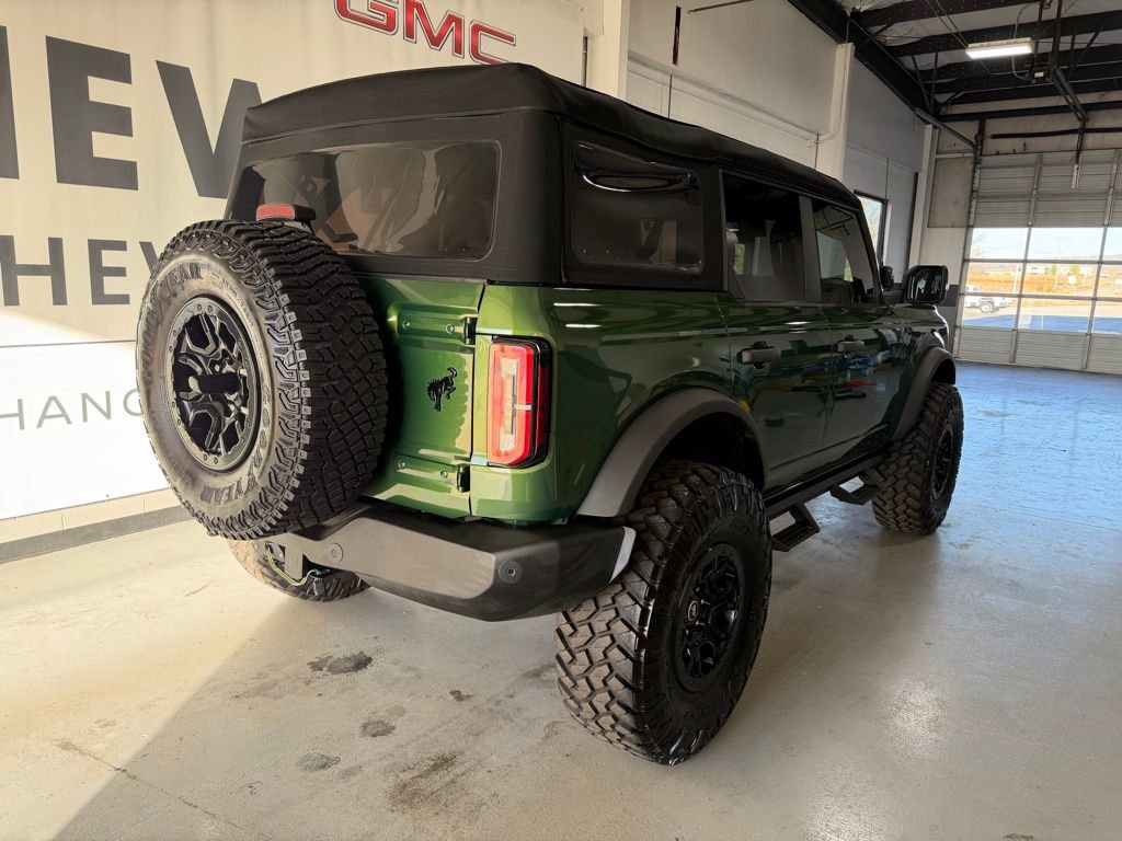 Used 2023 Ford Bronco Wildtrak image 34