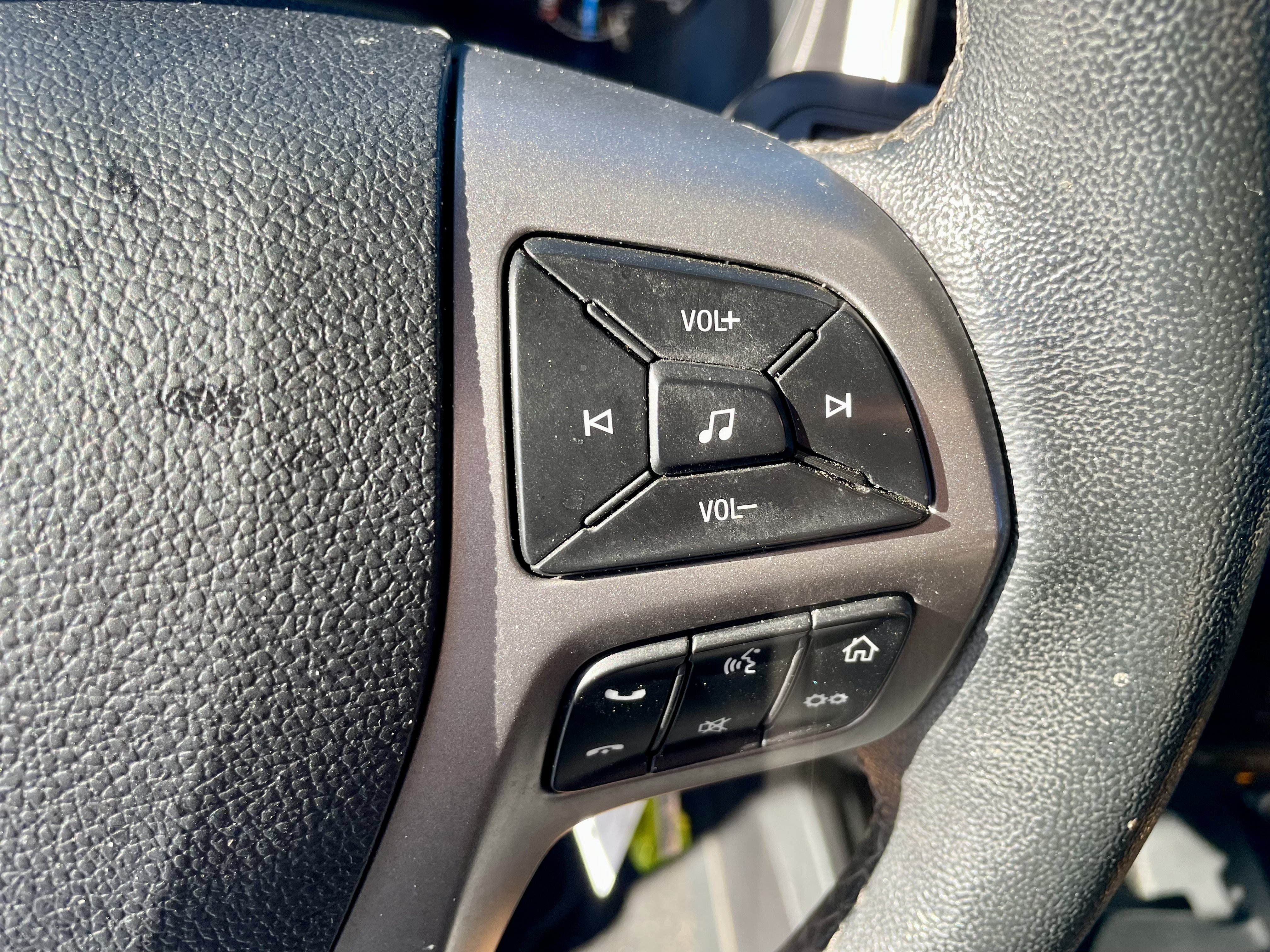 Used 2019 Ford Ranger XLT w/ Equipment Group 301A Mid RWD image 14