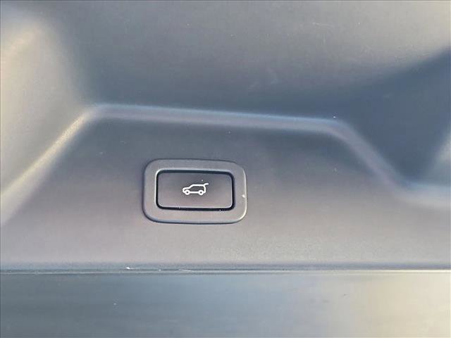 Used 2017 Land Rover Range Rover SV Autobiography Dynamic image 7