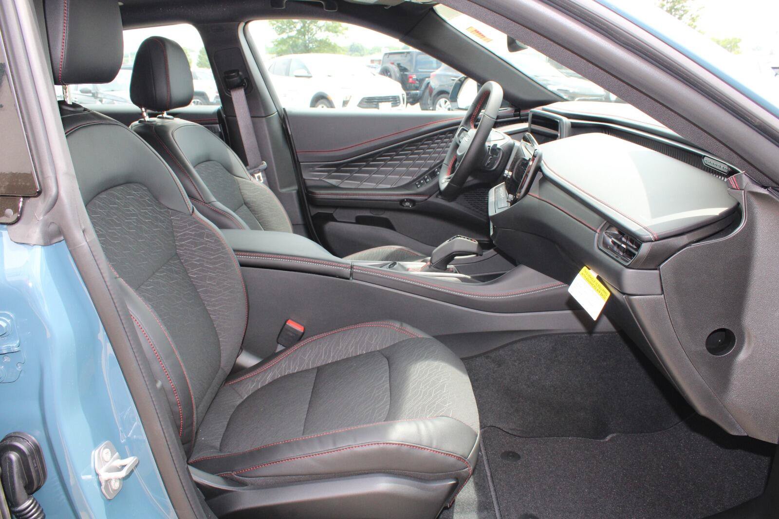 New 2026 Dodge Charger R/T w/ Driver Convenience Group AWD/4WD image 26