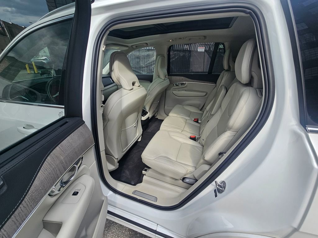 Certified 2023 Volvo XC90 B6 Ultimate w/ Protection Package image 14