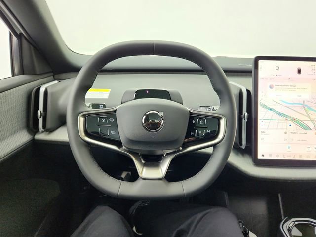 New 2026 Volvo EX30 Plus w/ Climate Package image 32