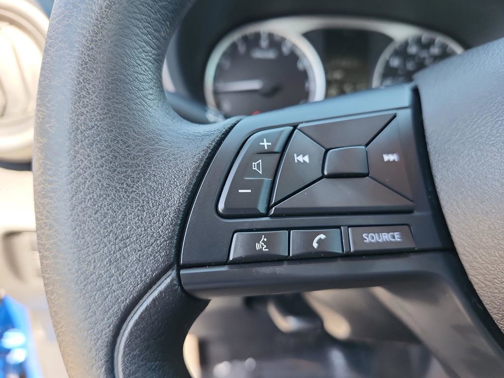 Used 2024 Nissan Kicks S image 30