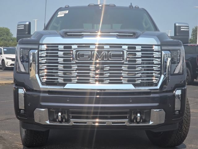 New 2026 GMC Sierra 2500 Denali w/ Max Trailering Package AWD/4WD image 14