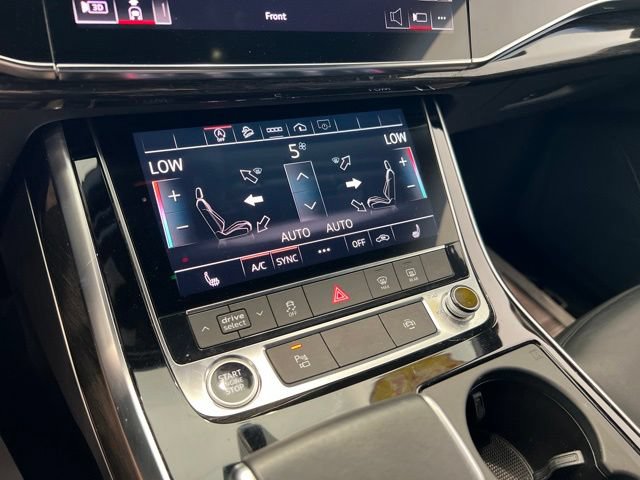 Used 2021 Audi Q7 3.0T Premium AWD/4WD image 32