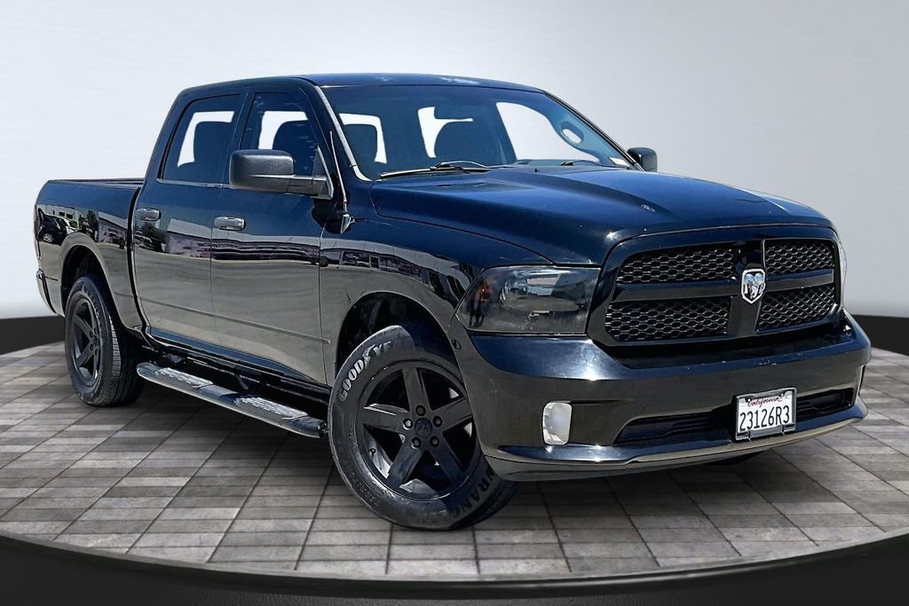 Used 2015 RAM 1500 Express AWD/4WD image 38