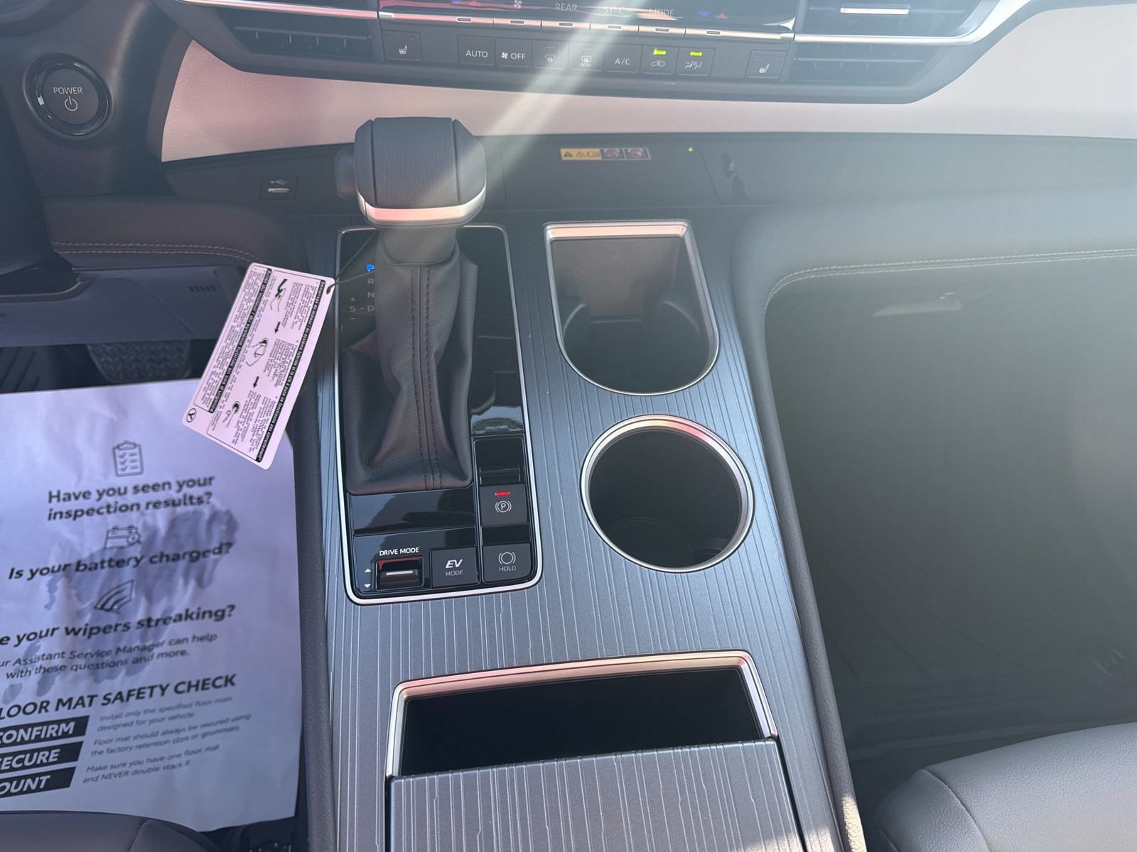 New 2025 Toyota Sienna XLE FWD image 21