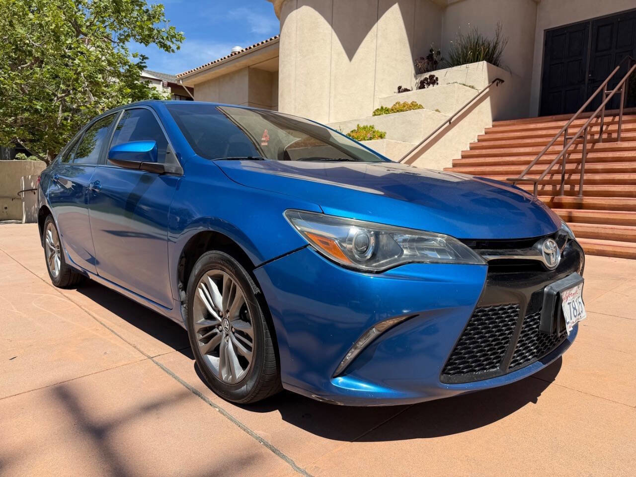 Used 2017 Toyota Camry SE