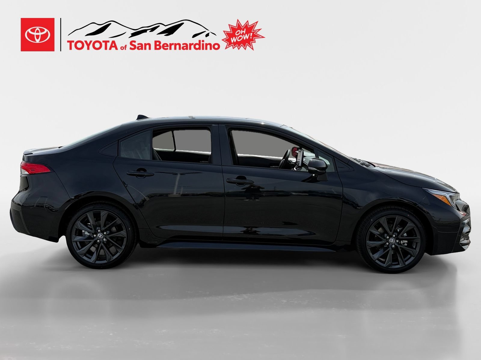 Certified 2026 Toyota Corolla SE w/ SE Package FWD image 6