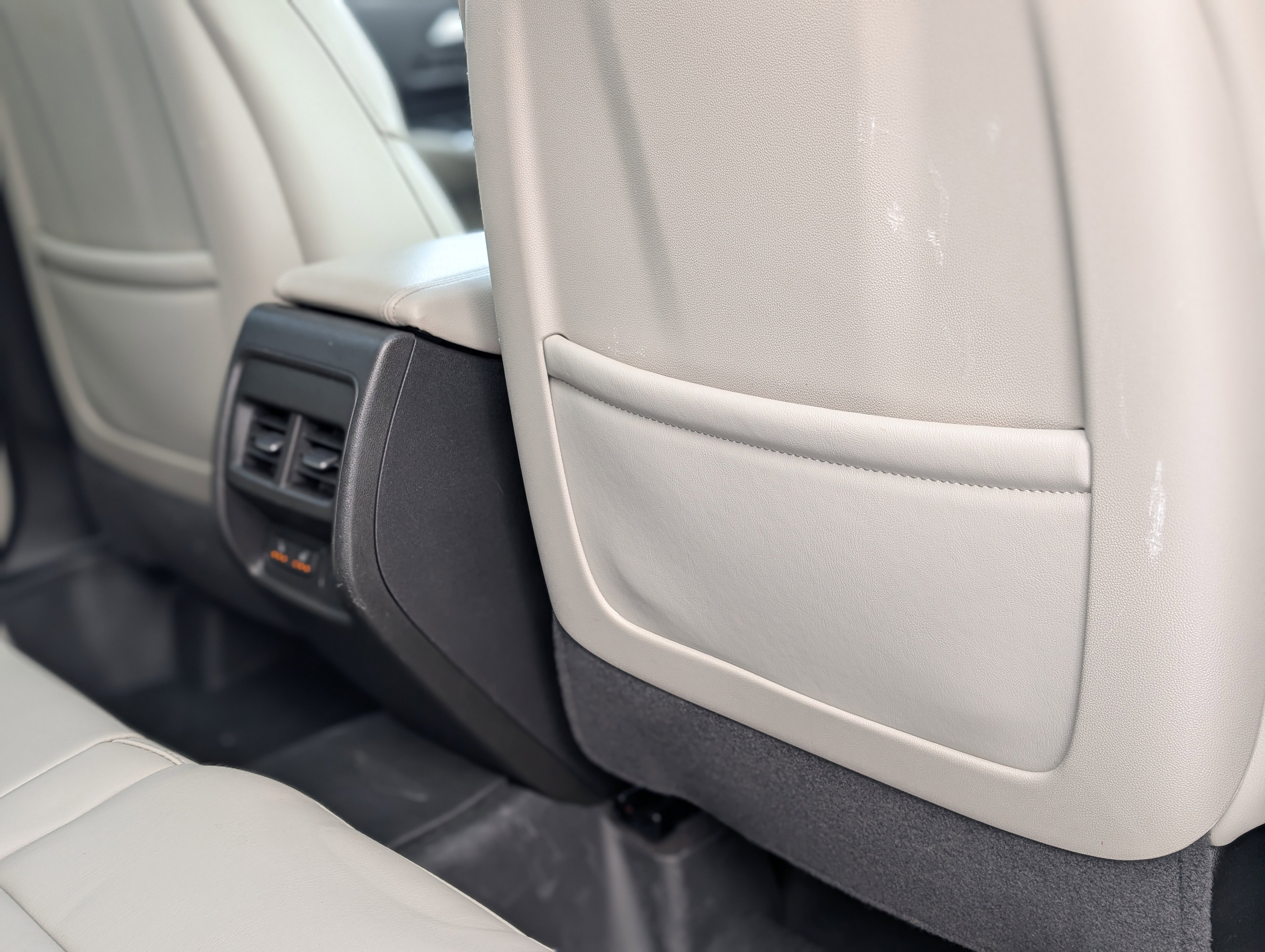 Used 2022 Cadillac XT4 Premium Luxury w/ Sun And Sound Package image 48