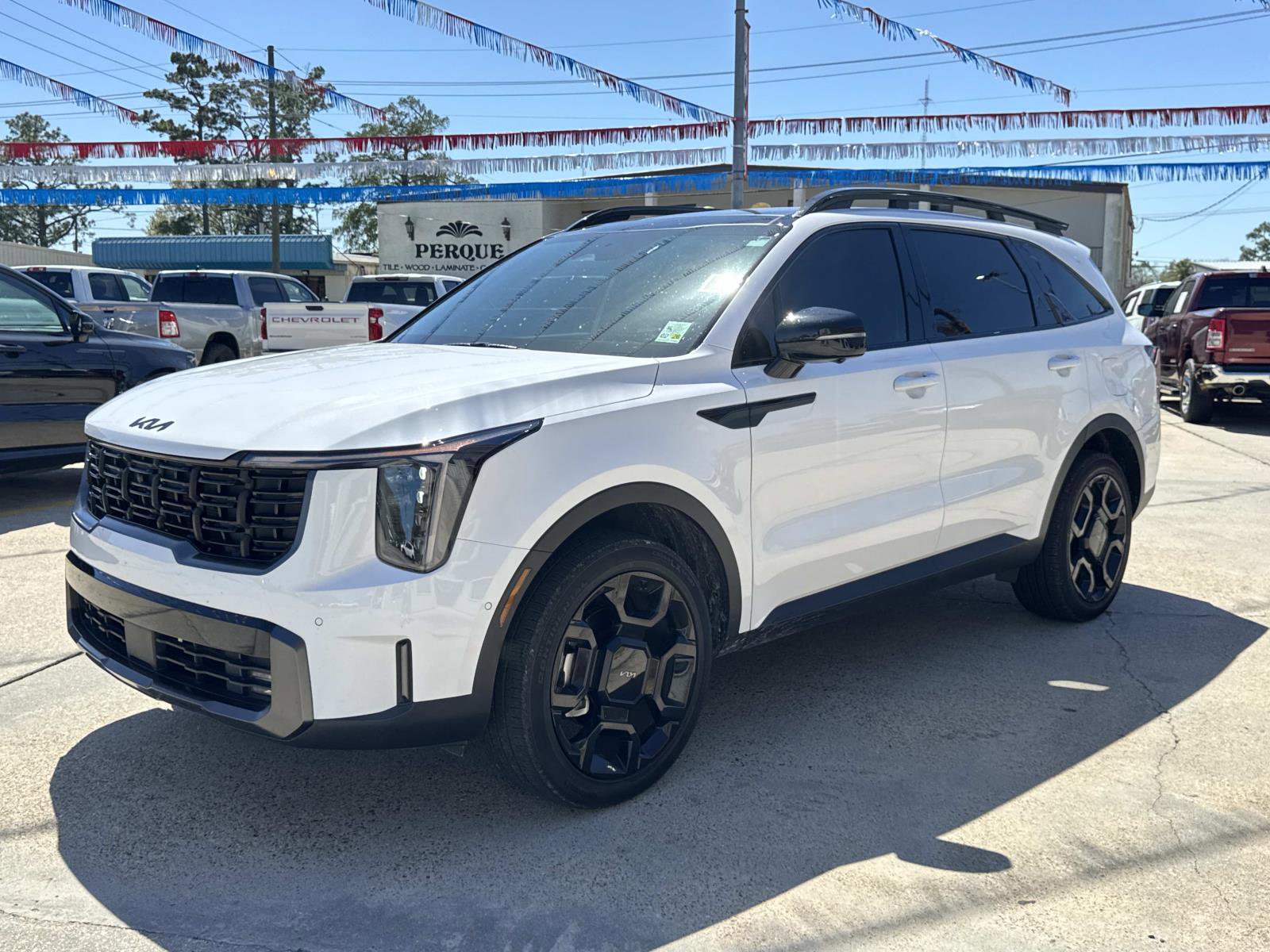 Used 2025 Kia Sorento SX Prestige w/ Olive Brown Leather Package image 3