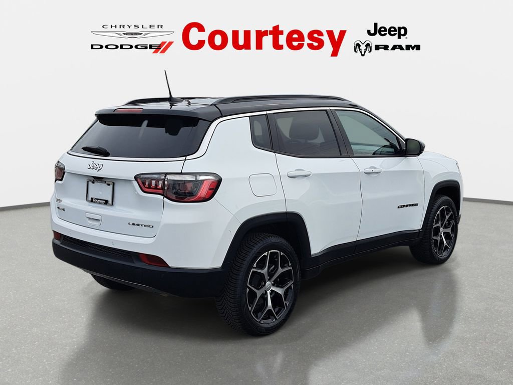 Certified 2024 Jeep Compass Limited AWD/4WD image 5