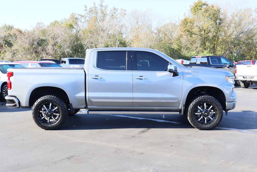 Used 2023 Chevrolet Silverado 1500 High Country w/ Z71 Off-Road Package image 9