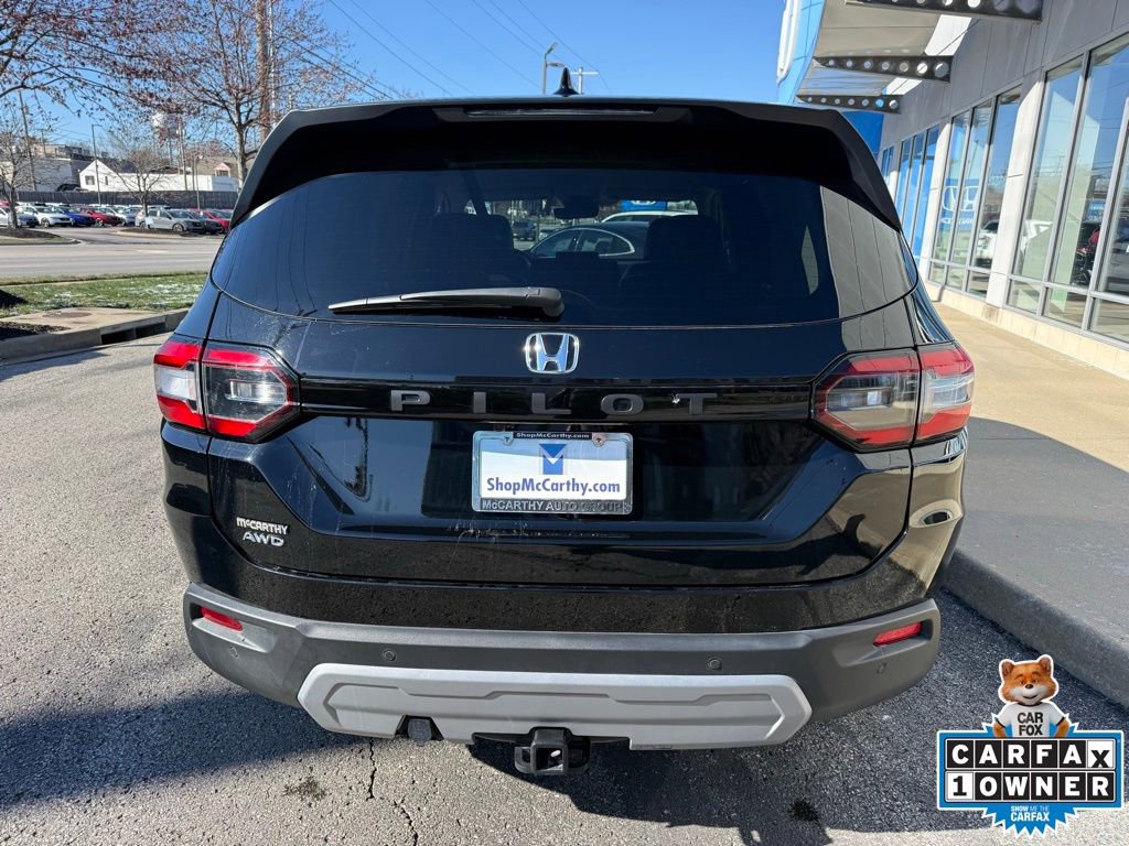 Used 2025 Honda Pilot EX-L image 12
