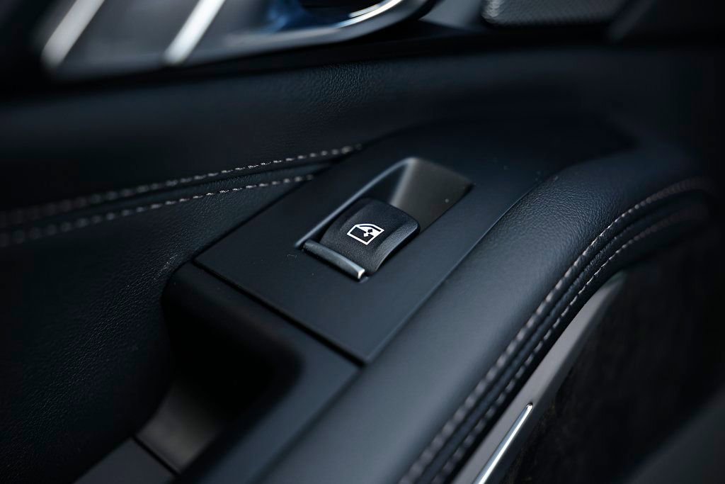 New 2026 BMW X5 xDrive50e w/ Climate Comfort Package image 24