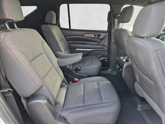 Used 2024 Chevrolet Traverse Z71 w/ Enhanced Driving Package AWD/4WD image 21