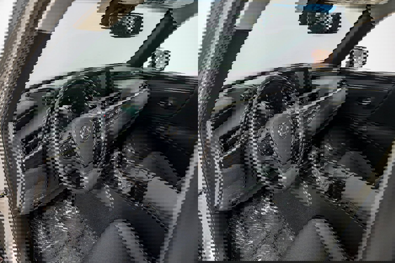 Used 2021 Lexus ES 250 w/ Premium Package image 18