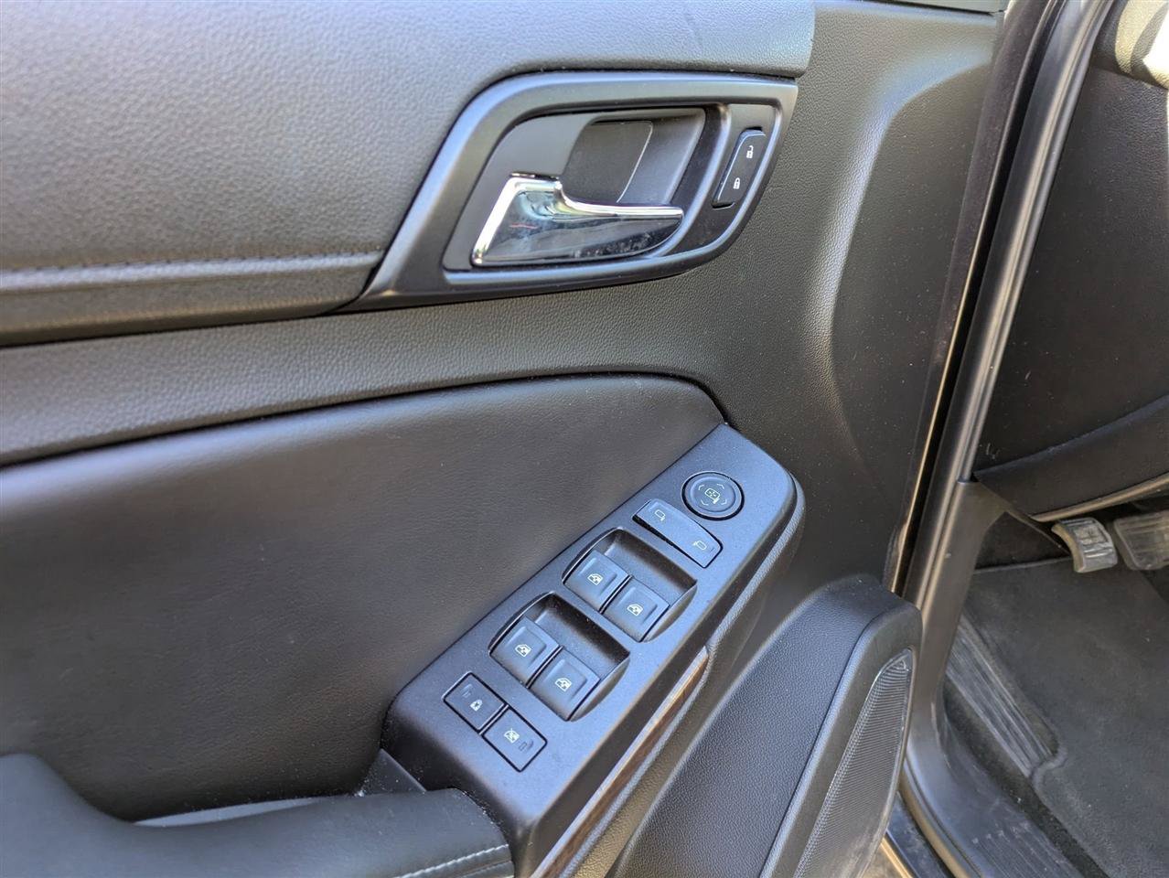 Used 2018 Chevrolet Tahoe 4WD w/ Max Trailering Package image 14