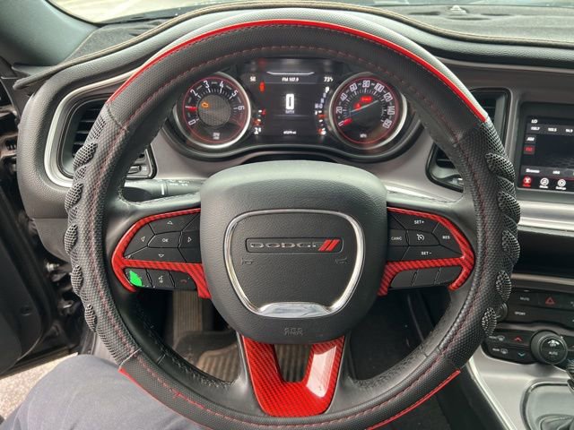 Used 2019 Dodge Challenger SXT AWD/4WD image 10