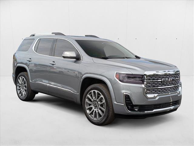Used 2023 GMC Acadia Denali image 3