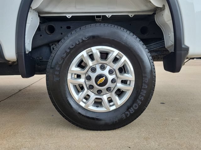 Used 2025 Chevrolet Silverado 2500 LT w/ Convenience Package AWD/4WD image 8