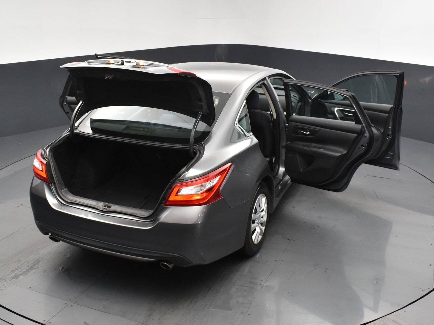 Used 2017 Nissan Altima 2.5 S w/ Power Driver Seat Package FWD image 24
