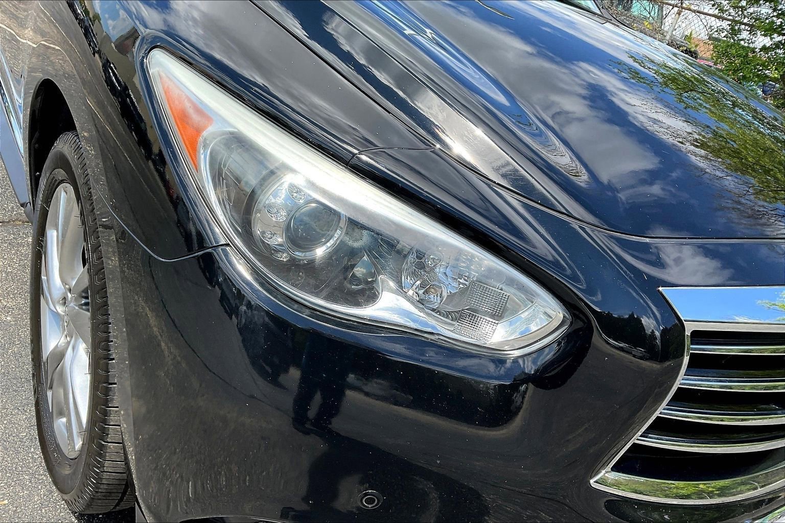Used 2014 INFINITI QX60 Luxe w/ Deluxe Touring Package AWD/4WD image 31