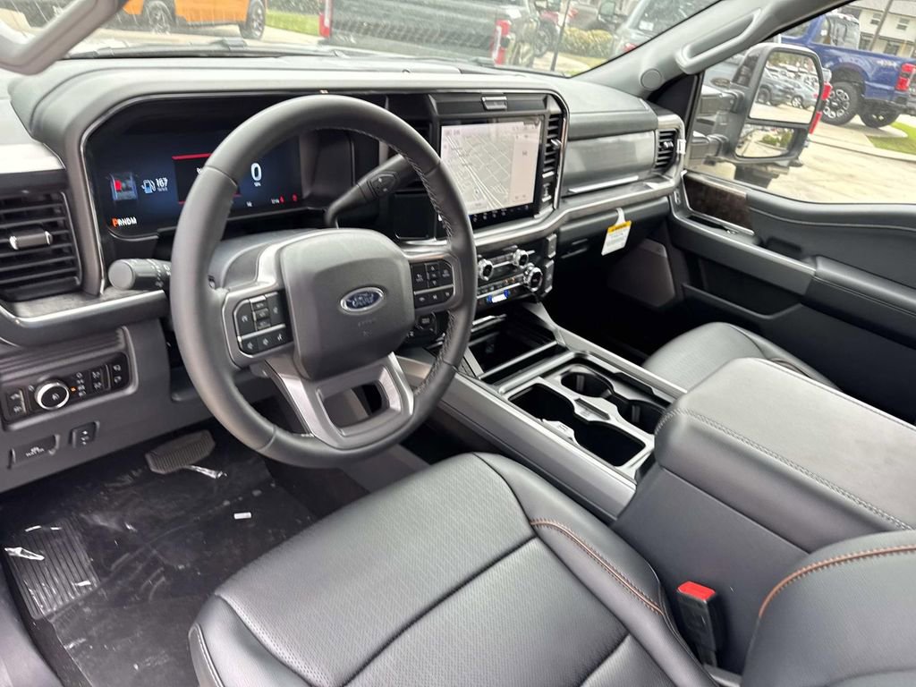 New 2026 Ford F250 Lariat w/ Black Appearance Package image 9