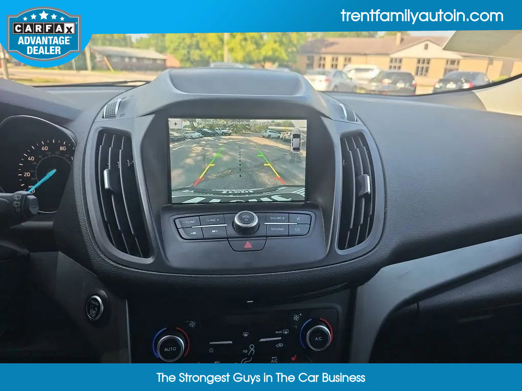Used 2019 Ford Escape SEL image 19