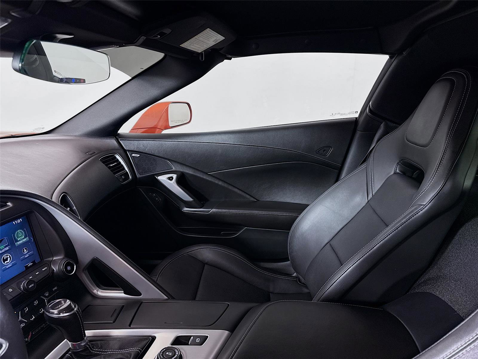 Used 2019 Chevrolet Corvette Stingray Coupe w/ 1LT image 28