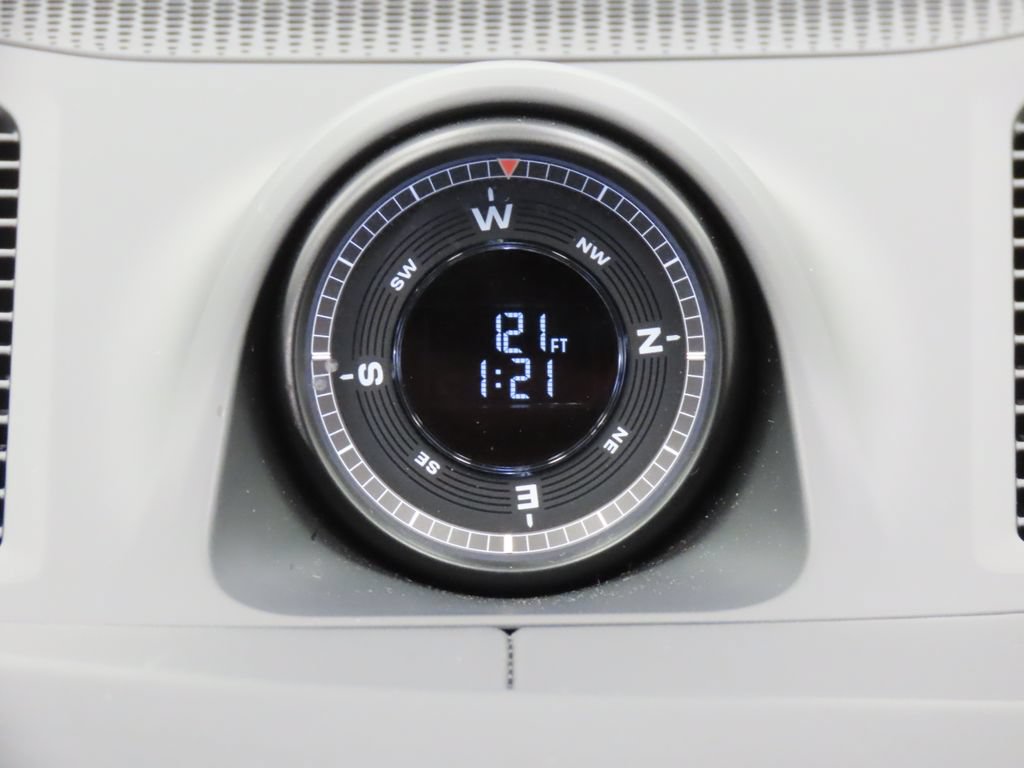 Certified 2026 Porsche Cayenne E-Hybrid Coupe AWD/4WD image 27
